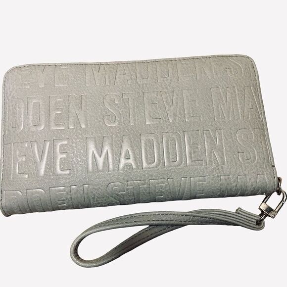 Steve Madden Wallet - Picture 2 of 4